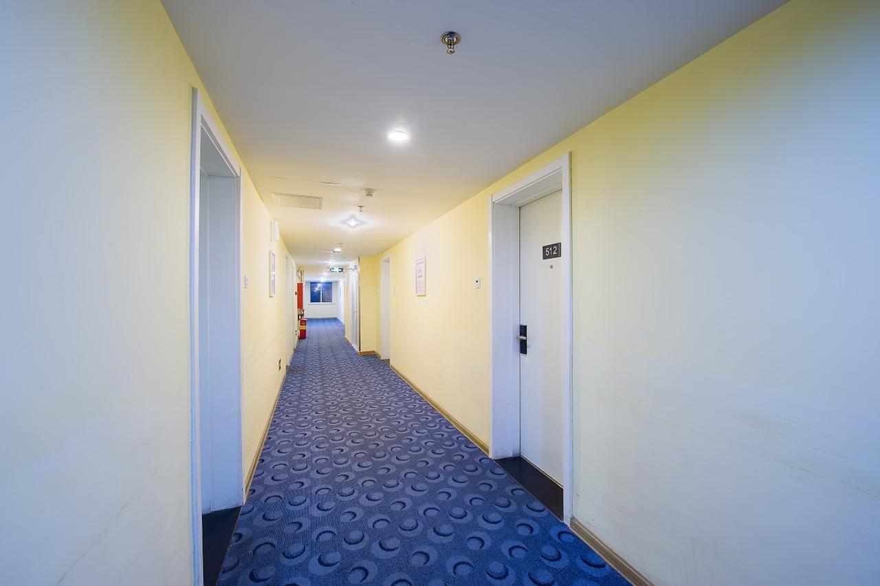 7Days Inn West Liaoyang Road Carrefour Qingdao Exterior photo
